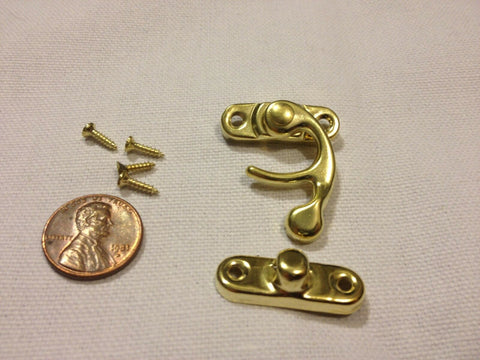 GOLD (M) Latch clasp small mini doll house Antique hook Carved wood box lock c16